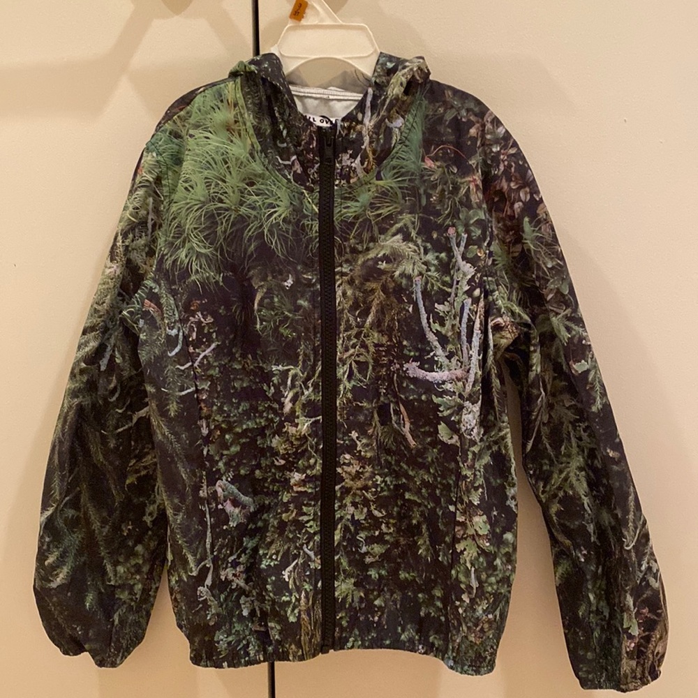 Print All Over Me light windbreaker with Green Plants Design